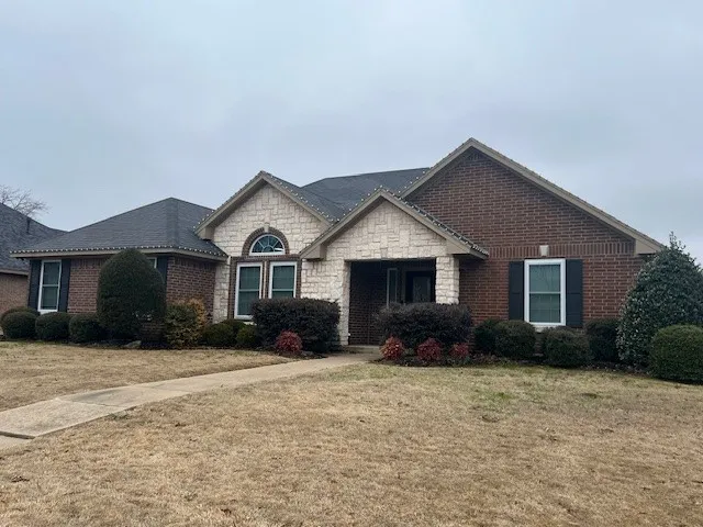 3775 Village Bend, Paris, TX 75462