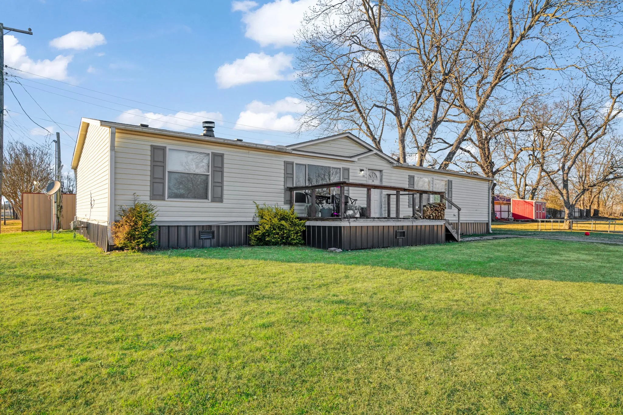 416 Bevill Street, Deport, TX 75435