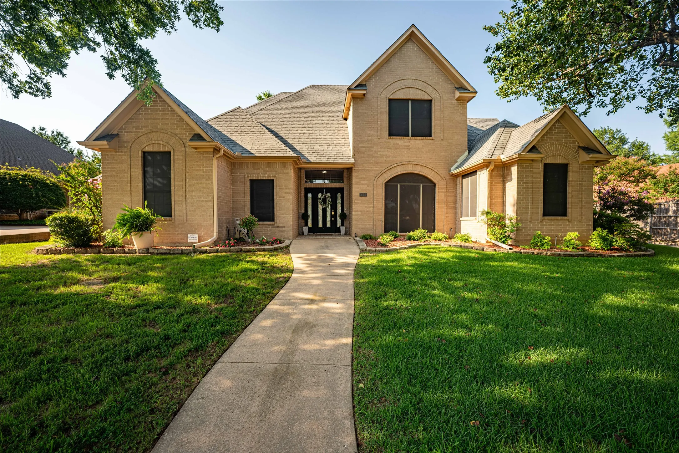 4015 Oleander Street, Paris, TX 75462