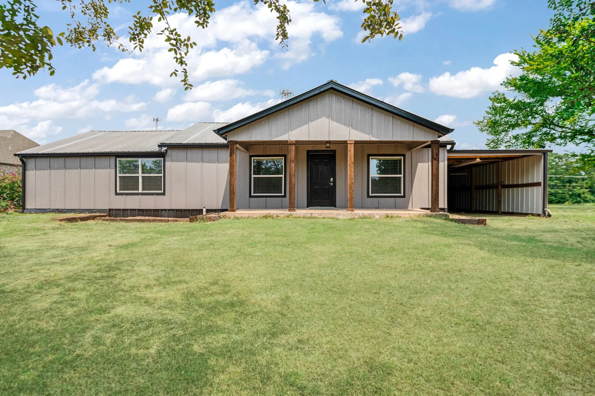 6545 PINE MILL RD, Reno, TX 75462